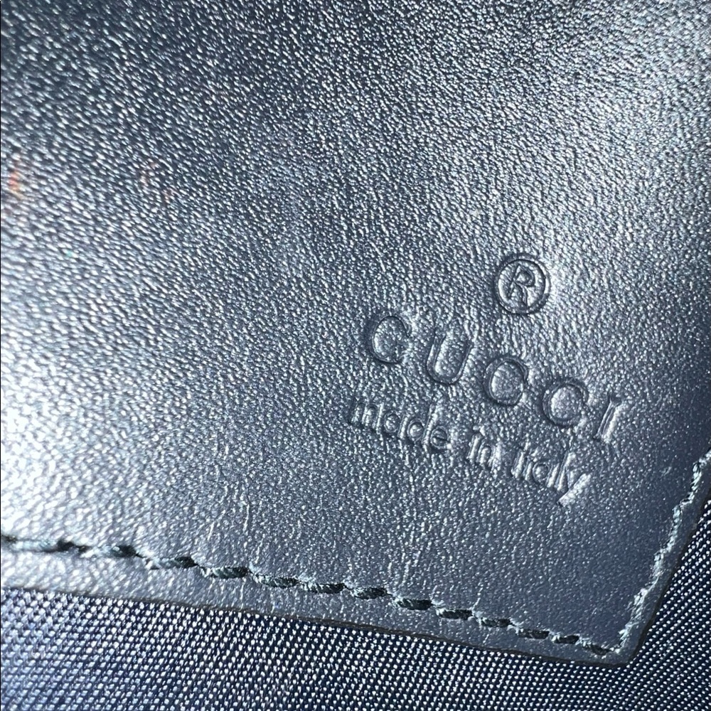 🌼SOLD🌼🌸Gucci Blooms Zip Wrislet Pouch🌸 - Picture 8 of 17